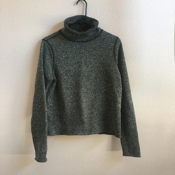 Abercrombie & Fitch Sweaters - Abercrombie turtleneck sweater